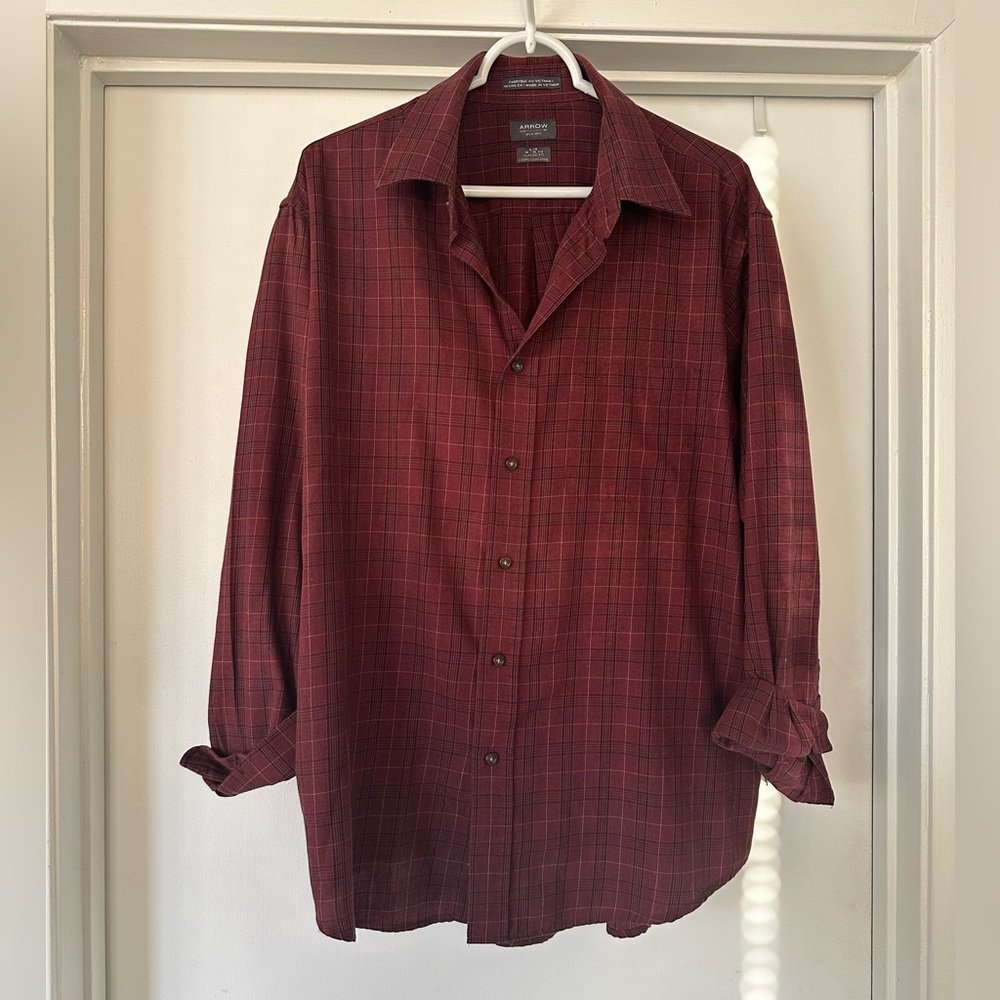maroon Arrow flannel L/XL
